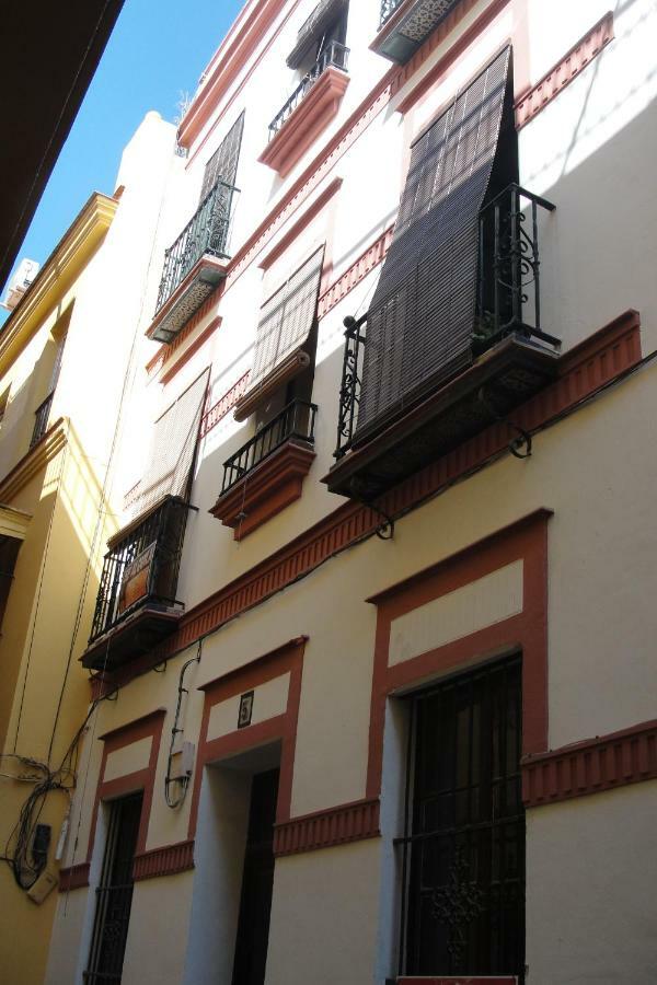 Mar2 - Las Columnas De Adriano Sevilla Exteriér fotografie